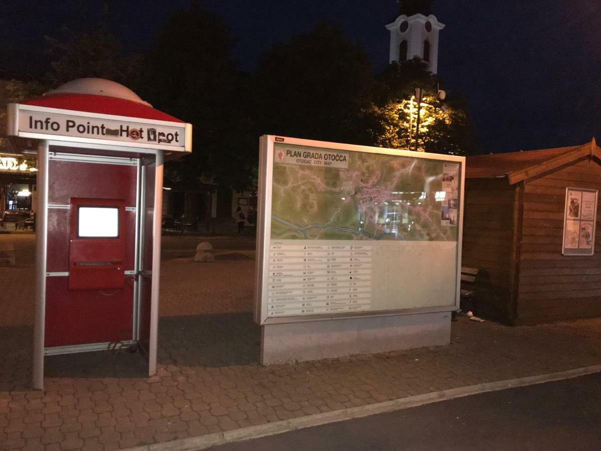 Apartman Kristina - Self Check In & Check Out Otocac Exterior photo